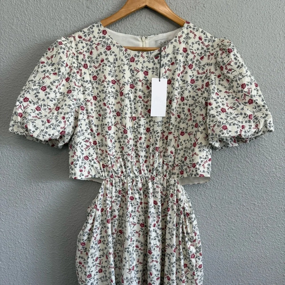 Wayf Plaza Cut Out Size XL TieredFloral Maxi Dress NWT - Picture 4 of 10